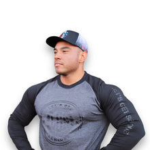  Raglan Long Sleeve Tee